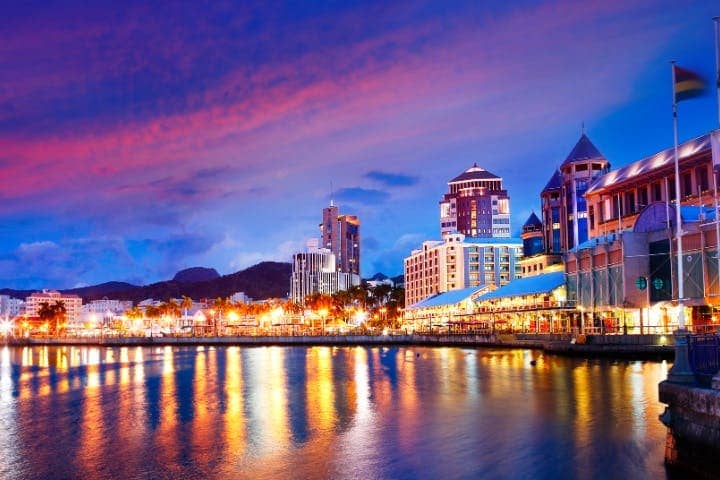 October – Shoulder Season with Moderate Prices